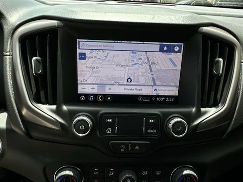 Certified 2022 GMC Terrain AT4 w/ Infotainment Package II AWD/4WD image 26