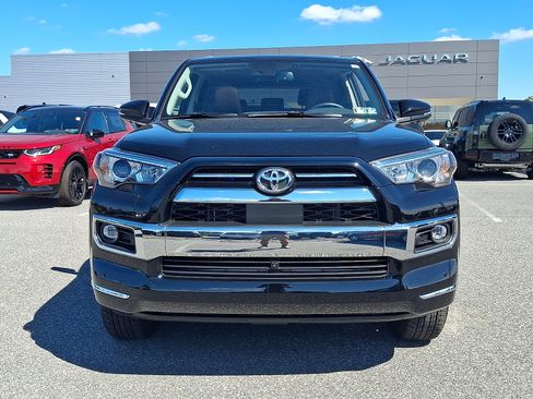 Used 2023 Toyota 4Runner Limited AWD/4WD image 8