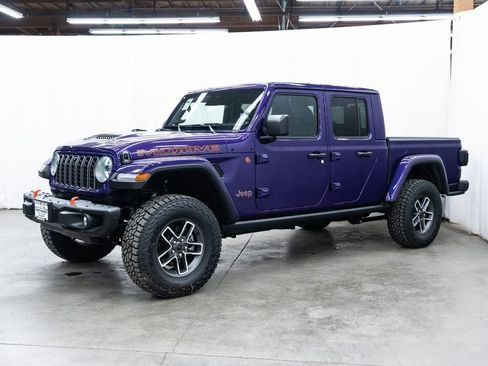 New 2026 Jeep Gladiator Mojave image 3