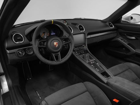 Certified 2025 Porsche 718 Boxster Spyder RS RWD image 4