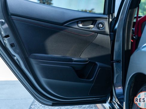 Used 2019 Honda Civic Type R image 14