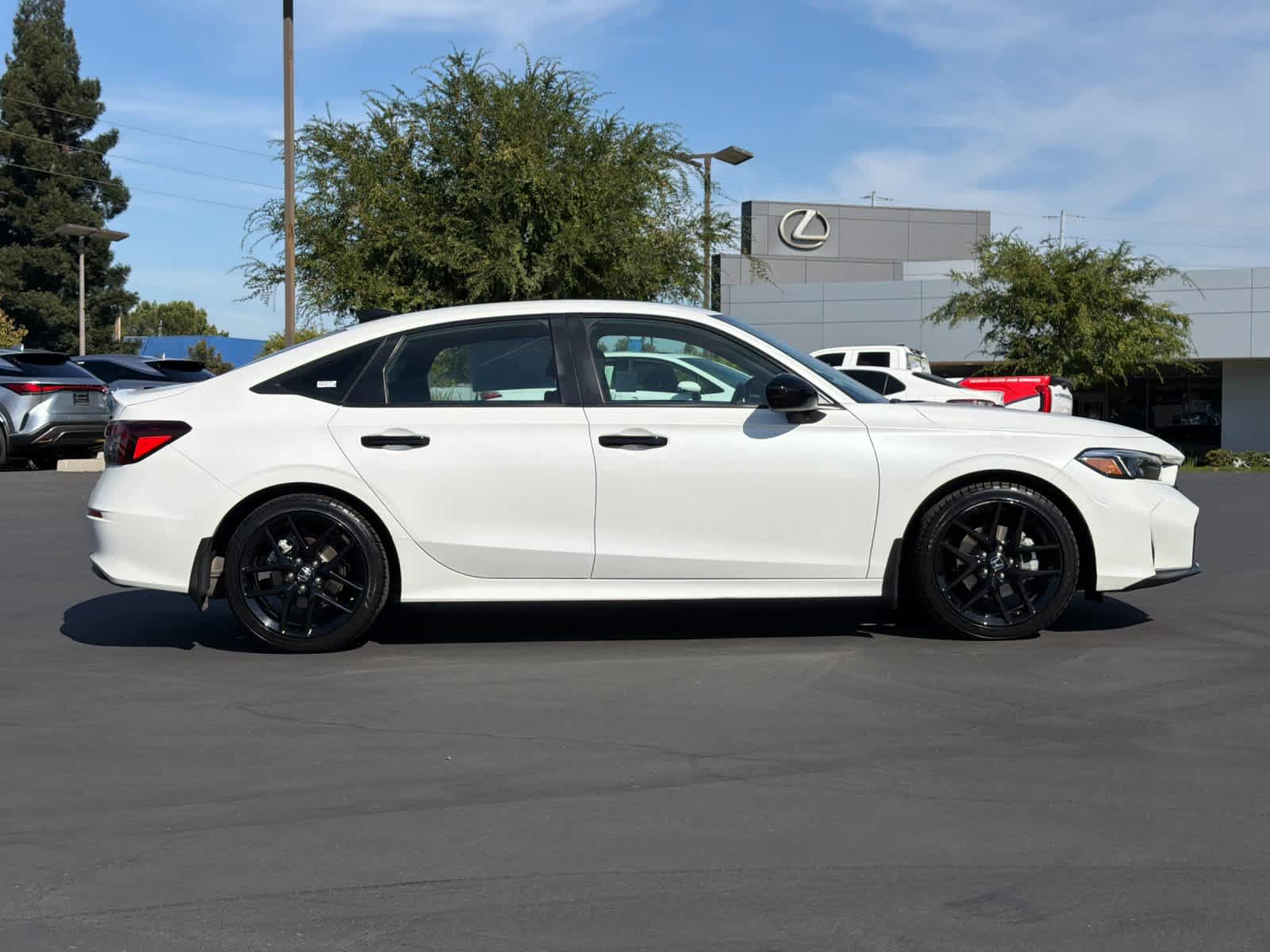 Used 2025 Honda Civic Sport image 6