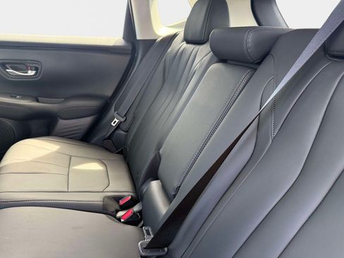 Used 2025 Acura ADX FWD image 12