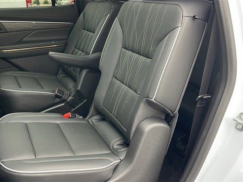 New 2026 Buick Enclave Avenir w/ Super Cruise Package image 15