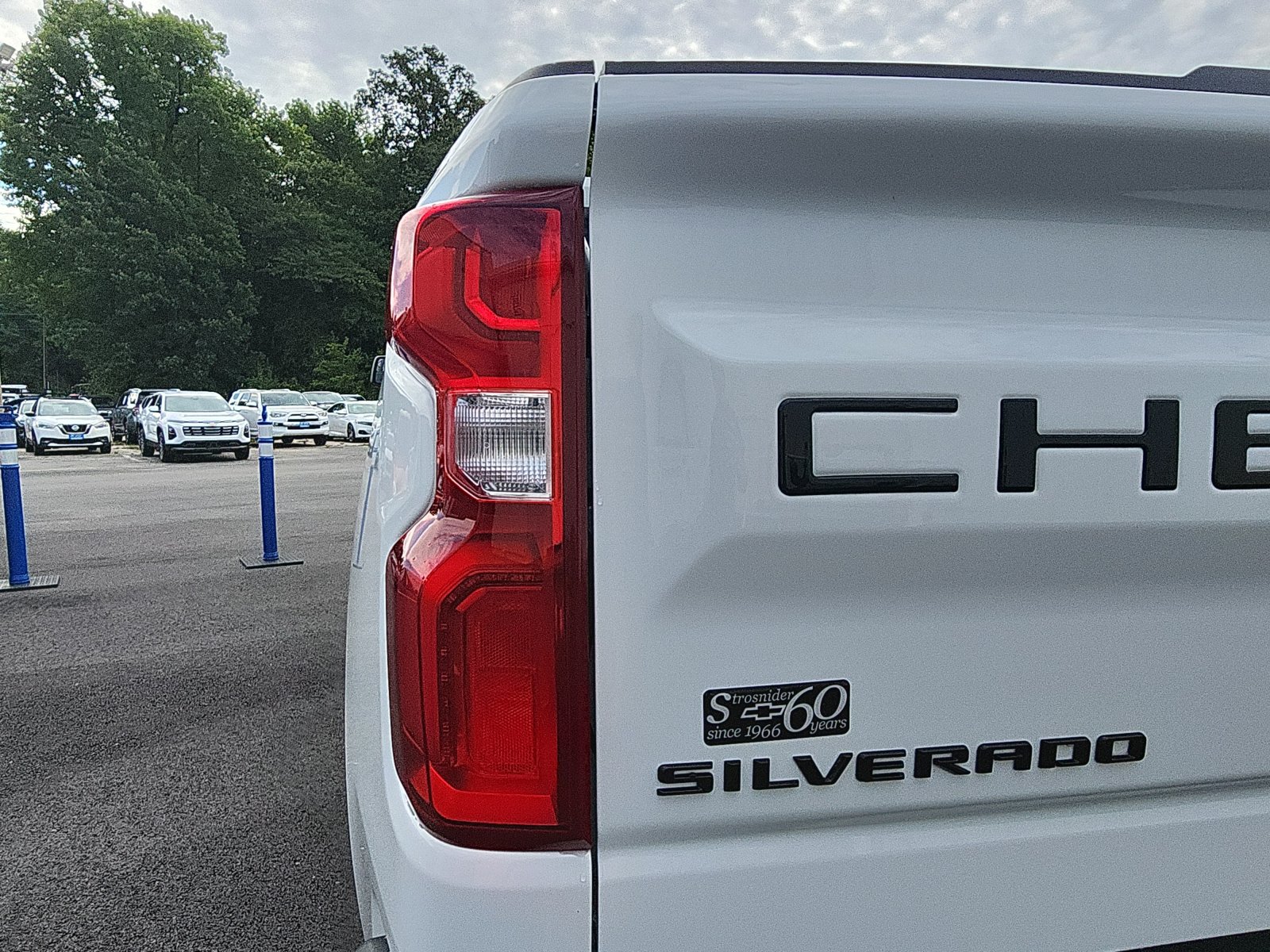 New 2026 Chevrolet Silverado 1500 RST w/ Z71 Off-Road Package AWD/4WD image 12
