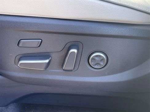 Used 2023 Hyundai Palisade Limited image 18