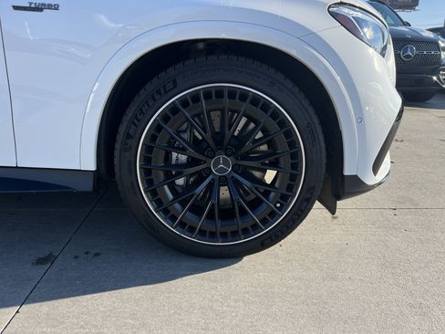 Used 2025 Mercedes-Benz GLC 43 AMG 4MATIC image 13