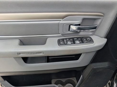 Used 2017 RAM 2500 Big Horn image 10