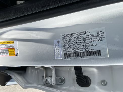 Used 2025 Honda Pilot Touring image 27