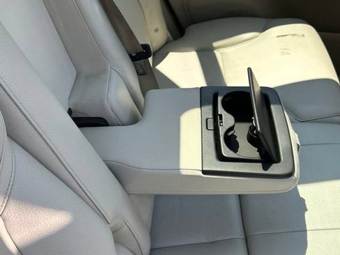 Used 2017 Volvo XC90 T6 Momentum w/ Convenience Package AWD/4WD image 48