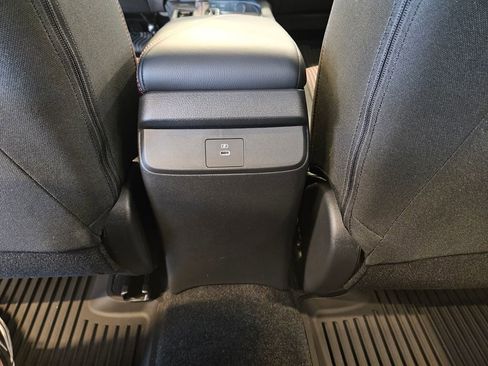 New 2026 Nissan Sentra SR w/ Floor Mat Package FWD image 22