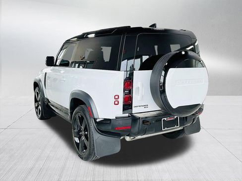 Used 2023 Land Rover Defender 90 X-Dynamic SE AWD/4WD image 8