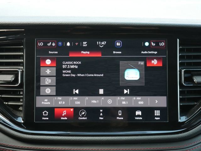 Used 2025 Dodge Durango GT AWD/4WD image 17