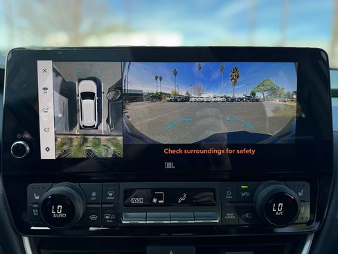 Used 2024 Toyota Grand Highlander Platinum image 18