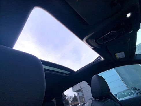 Certified 2025 Audi Q7 3.0T Premium Plus image 14