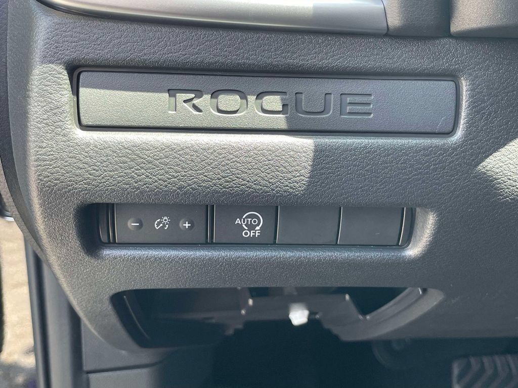 New 2026 Nissan Rogue S FWD image 18
