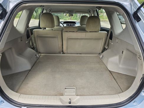 Used 2012 Toyota Prius V Two FWD image 28