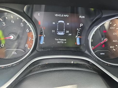 Used 2018 Jeep Compass Limited w/ Navigation Group AWD/4WD image 8