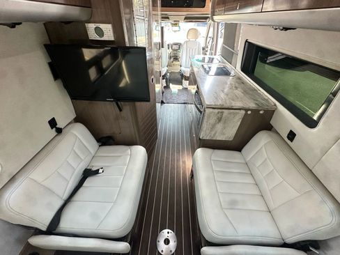 Used 2016 Mercedes-Benz Sprinter 3500 image 52