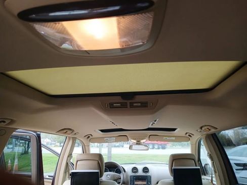 Used 2009 Mercedes-Benz GL 450 4MATIC image 26