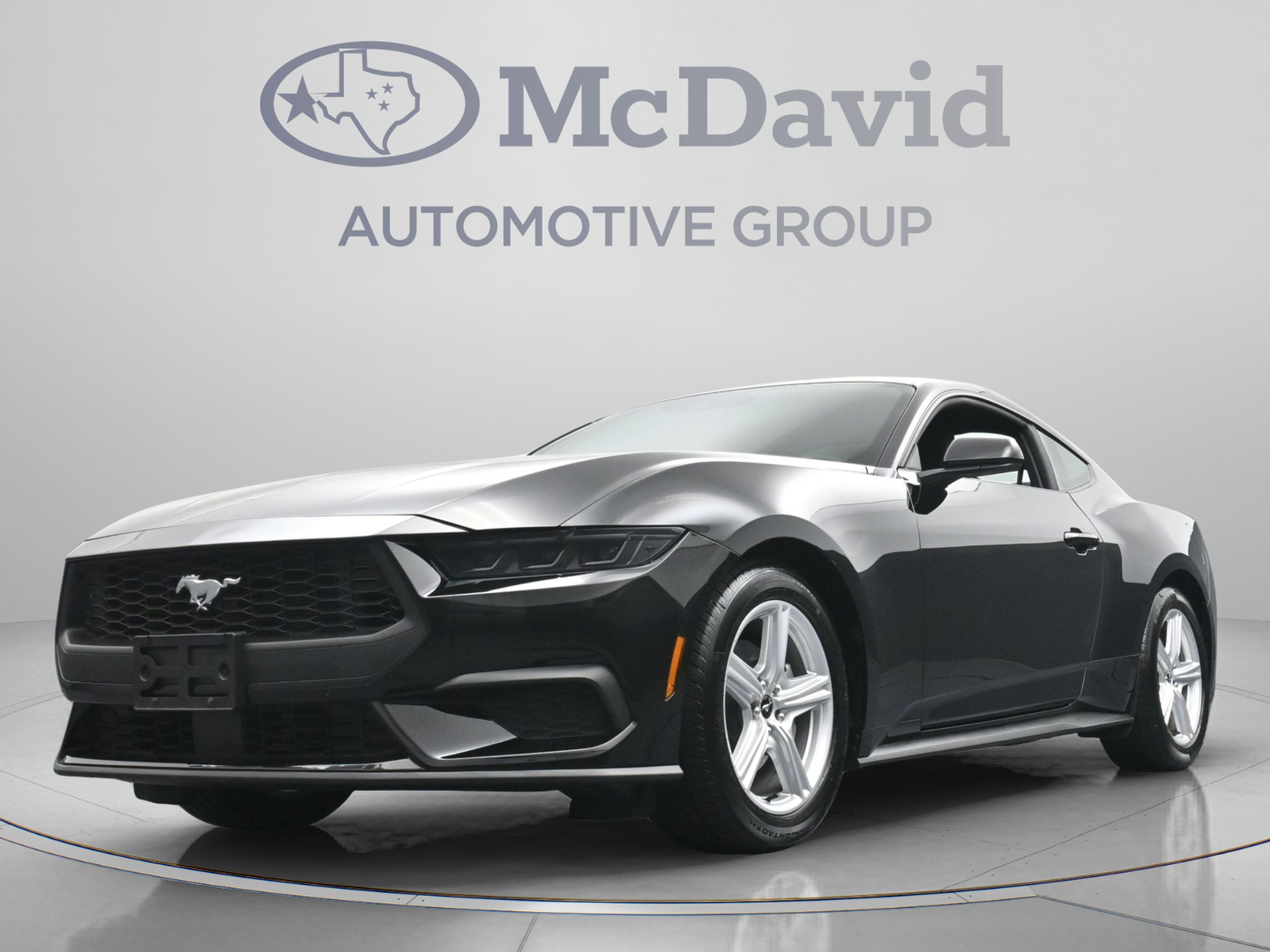 Used 2026 Ford Mustang Coupe RWD image 26