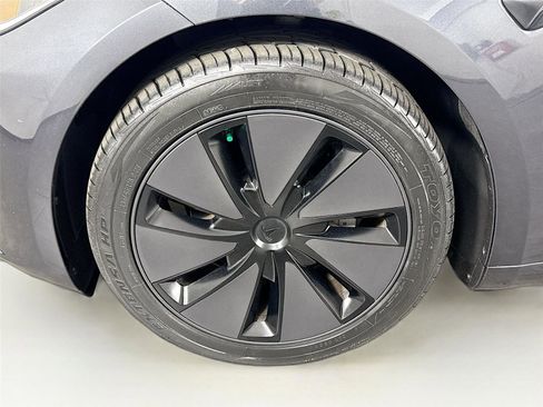 Used 2024 Tesla Model 3 Long Range RWD image 43
