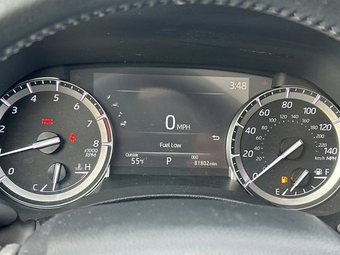 Used 2022 Toyota Highlander XLE image 29