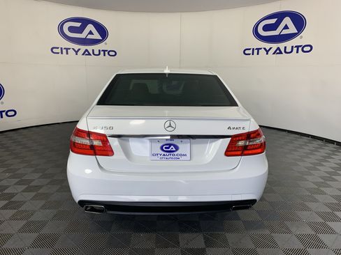 Used 2013 Mercedes-Benz E 350 4MATIC Sedan image 4