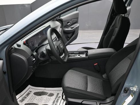 New 2026 Nissan Sentra SV w/ SV Convenience Package FWD image 27