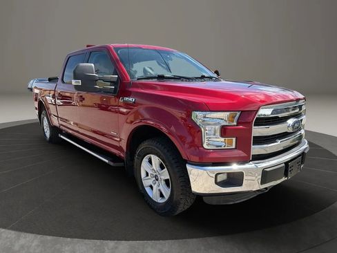 Used 2016 Ford F150 Lariat w/ Heavy-Duty Payload Package AWD/4WD image 3