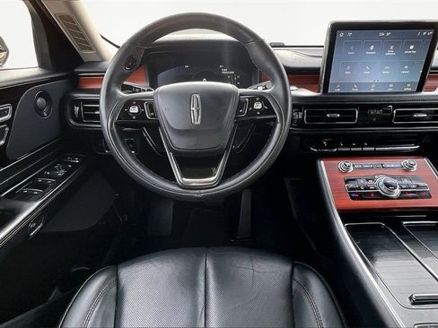 Used 2024 Lincoln Aviator Reserve image 5