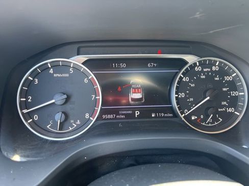 Used 2023 Nissan Rogue SL w/ SL Premium Package FWD image 14