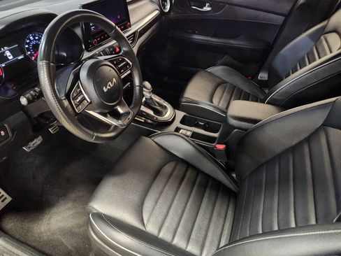 Used 2023 Kia Forte GT-Line w/ GT-Line Premium Package FWD image 23