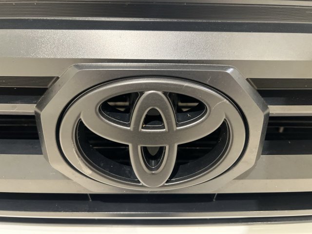 Used 2025 Toyota Tacoma SR5 RWD image 28