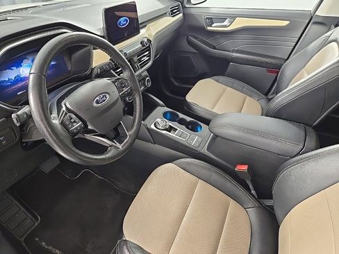 Used 2021 Ford Escape Titanium w/ Titanium Elite Package image 12