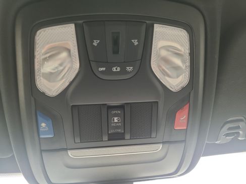 Used 2023 RAM 1500 Big Horn AWD/4WD image 30