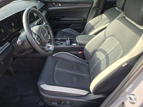 Certified 2025 Kia K5 GT-Line w/ GT-Line Premium Package image 9