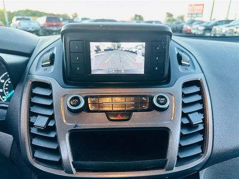 Used 2019 Ford Transit Connect XL image 22