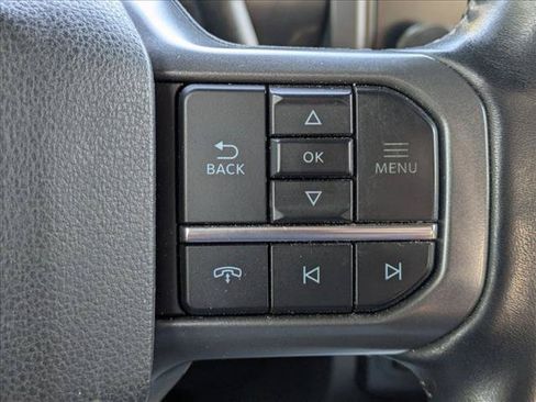Used 2022 Ford F150 Lariat RWD image 6