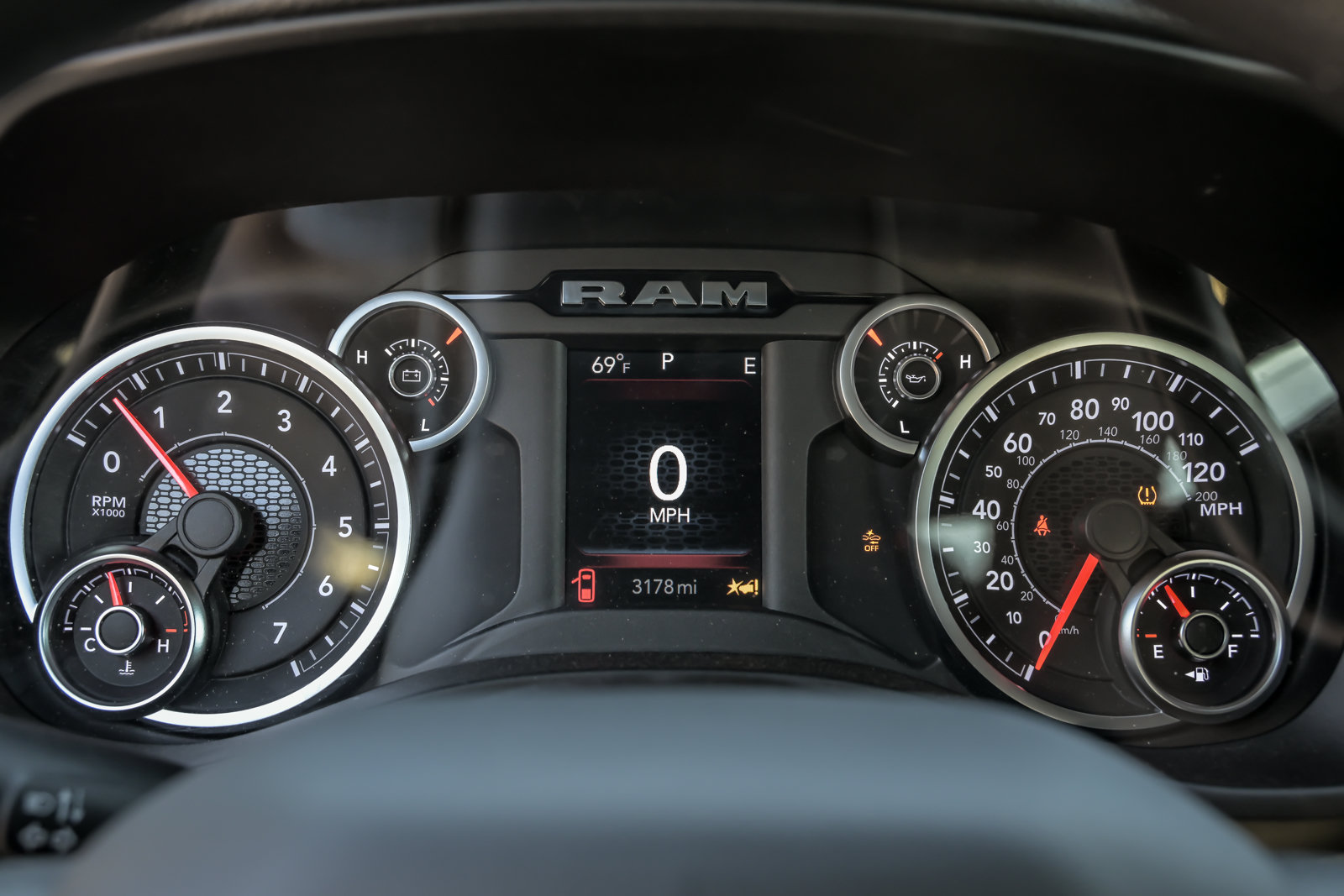 Used 2025 RAM 1500 Tradesman w/ Off Road Group AWD/4WD image 28