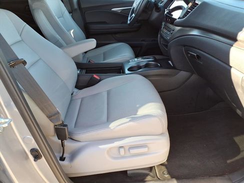 Used 2022 Honda Passport EX-L image 6