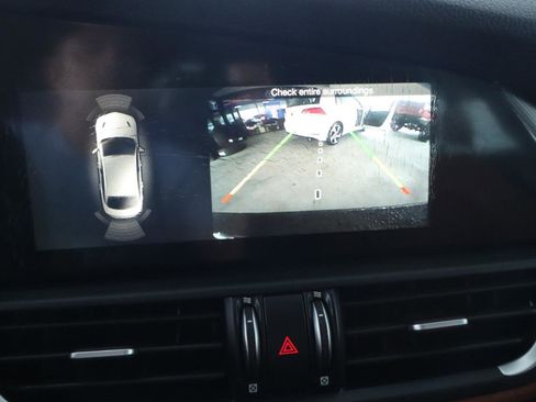 Used 2019 Alfa Romeo Giulia Ti Sport w/ Quick Order Package 22U Sport image 24