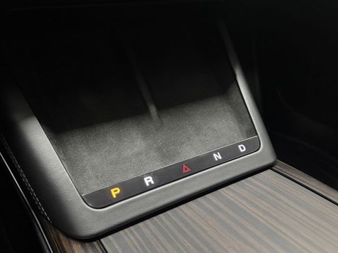 Used 2021 Tesla Model S Long Range image 21