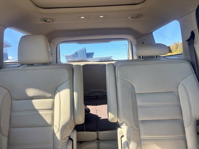 Used 2017 GMC Acadia Denali w/ Technology Package AWD/4WD image 14