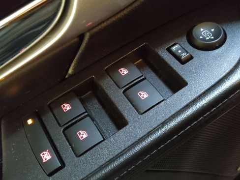 Used 2016 GMC Terrain SLE w/ Convenience Package image 27