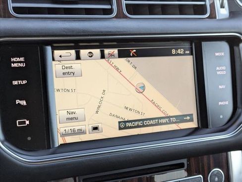 Used 2014 Land Rover Range Rover HSE image 16