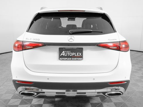 Used 2025 Mercedes-Benz GLC 300 GLC 300 image 6