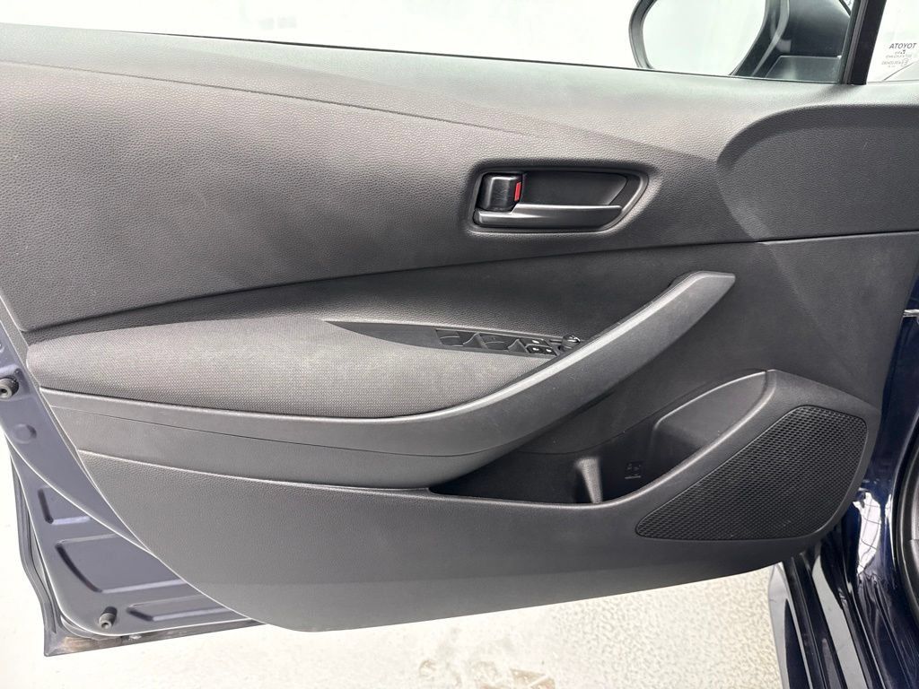 Used 2024 Toyota Corolla LE FWD image 21