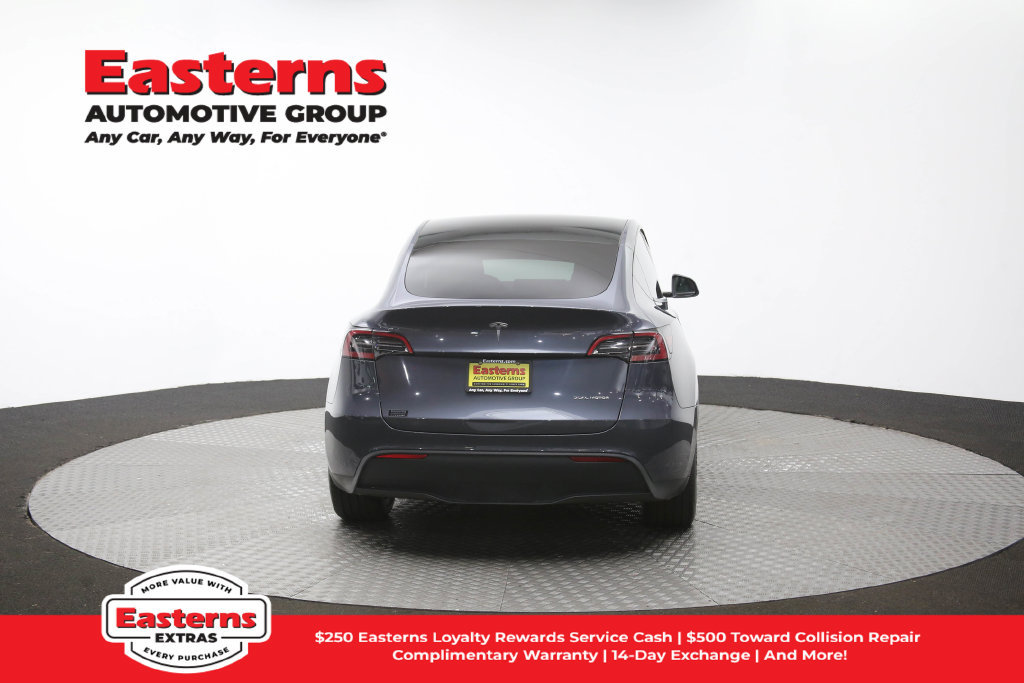 Used 2023 Tesla Model Y Long Range AWD/4WD image 32