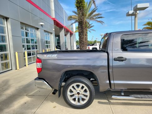 Used 2019 Toyota Tundra SR5 w/ SR5 Upgrade Package RWD image 6